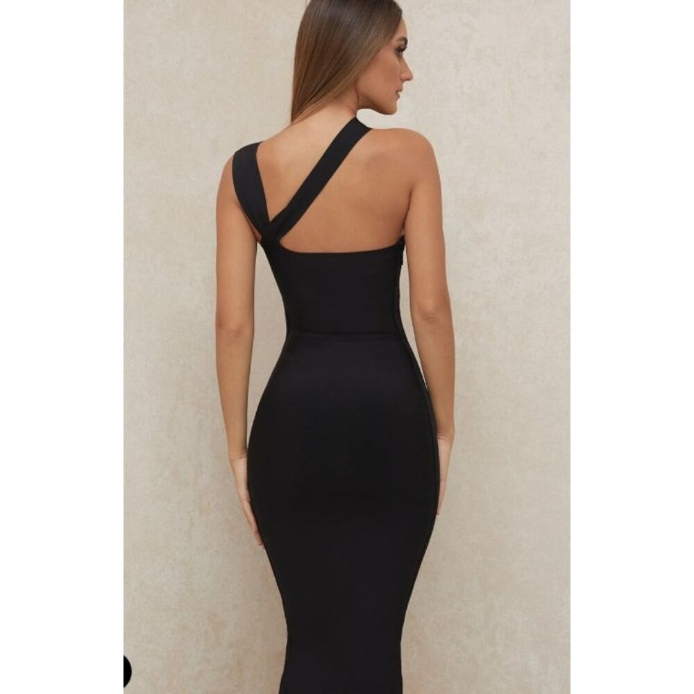 Black One-Shoulder Cutout Midi Dress - Picture 2 of 14